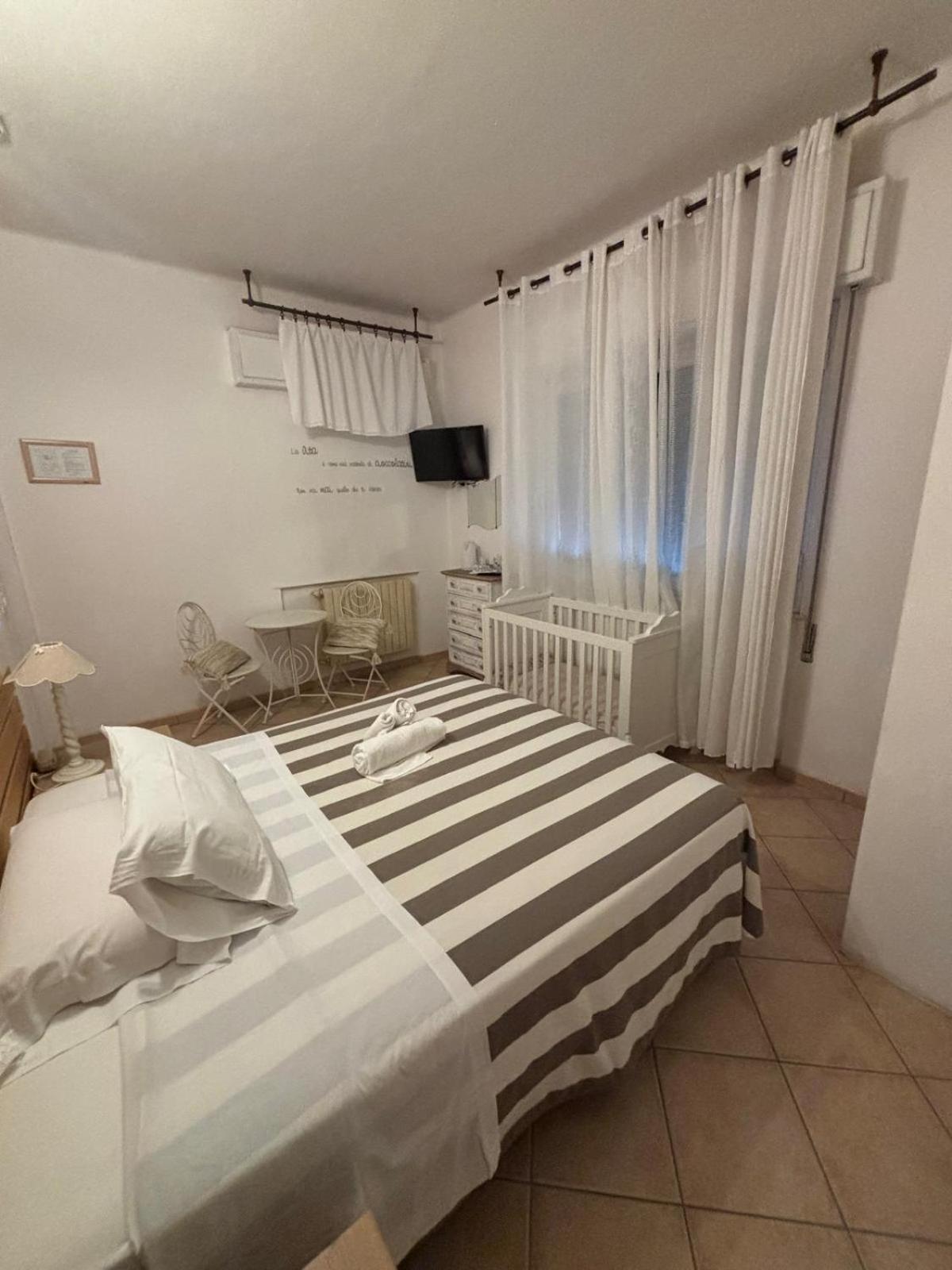 Casa Versilia Hotel Marina di Massa Dış mekan fotoğraf
